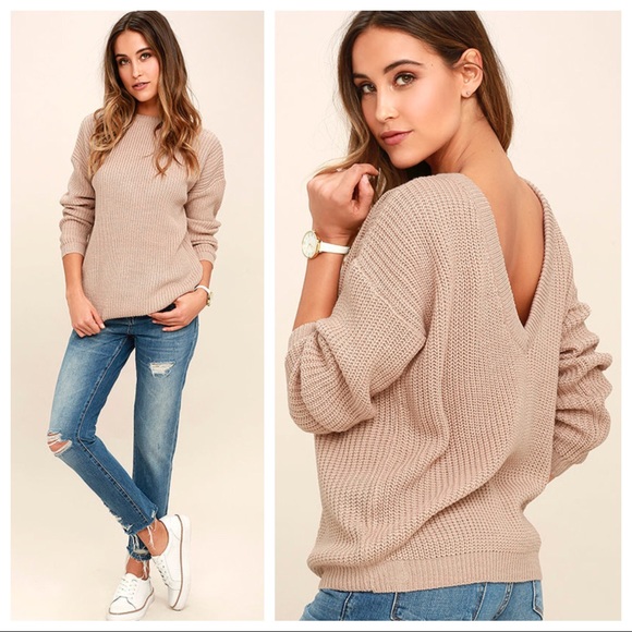 Lulus Sweaters - LULUS Island Ferry V Back Sweater Sz XS NWOT